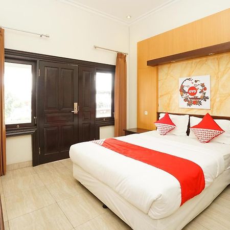 Avila Ketapan Rame Hotel Prigen Экстерьер фото