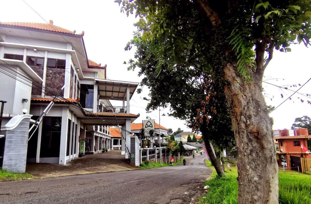 Avila Ketapan Rame Hotel Prigen Экстерьер фото