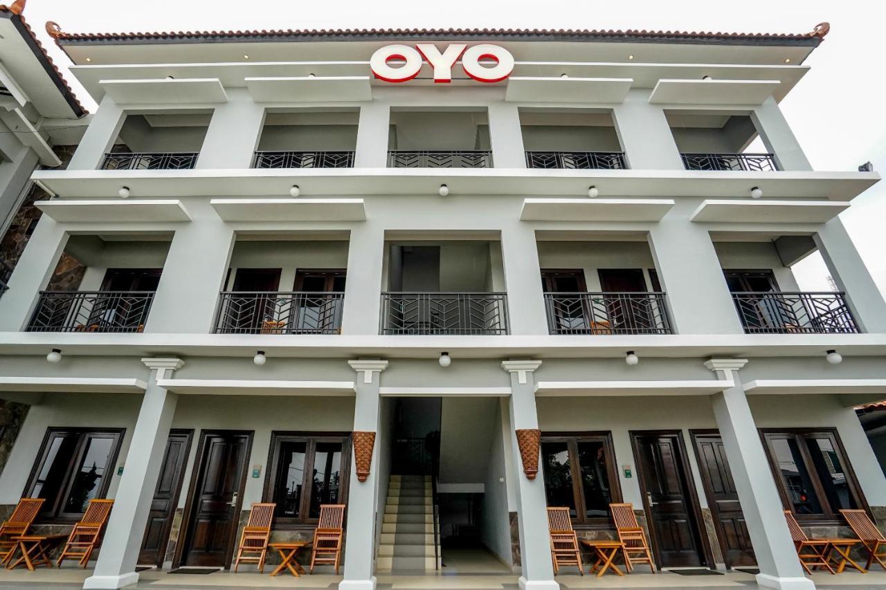 Avila Ketapan Rame Hotel Prigen Экстерьер фото